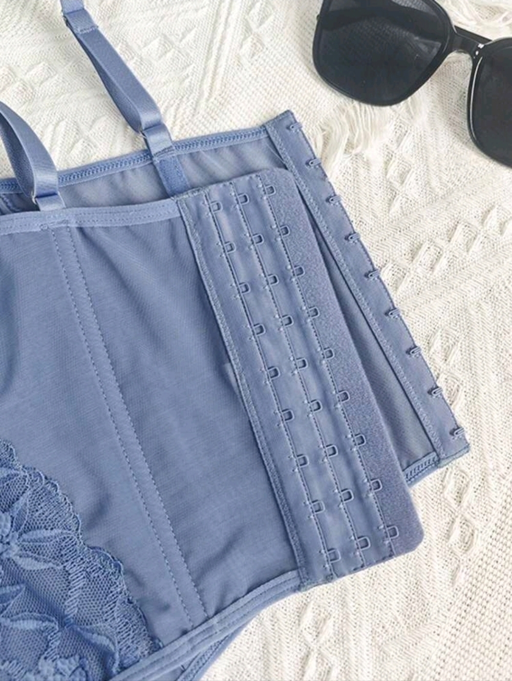 Pretty Girl Store Lace Mesh Strapless  Camisole - Picture 5 of 11